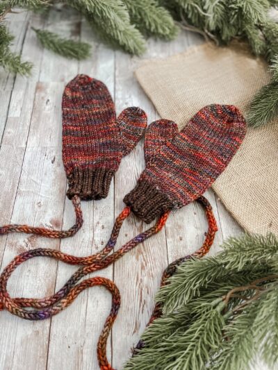 Hand-dyed merino corded mittens