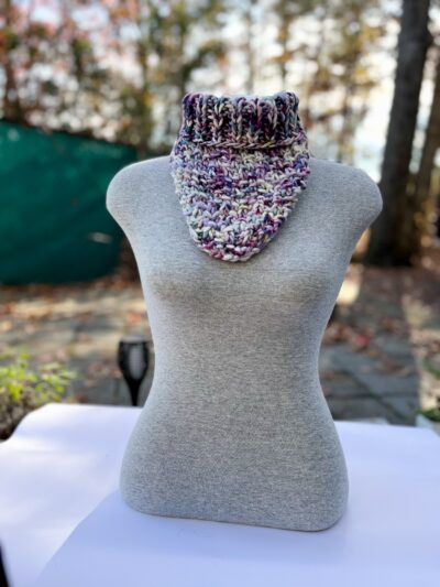 Chunky hand-dyed merino bandana cowl