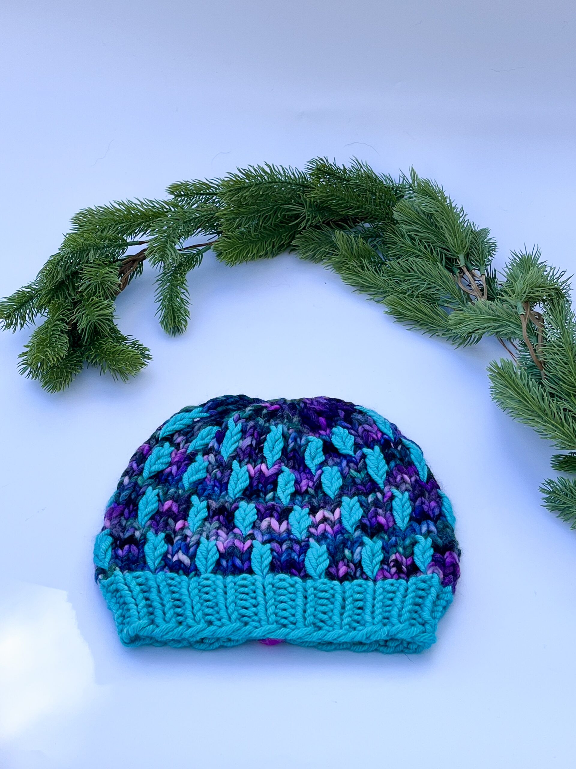 Leaf pattern chunky beanie - Image 7