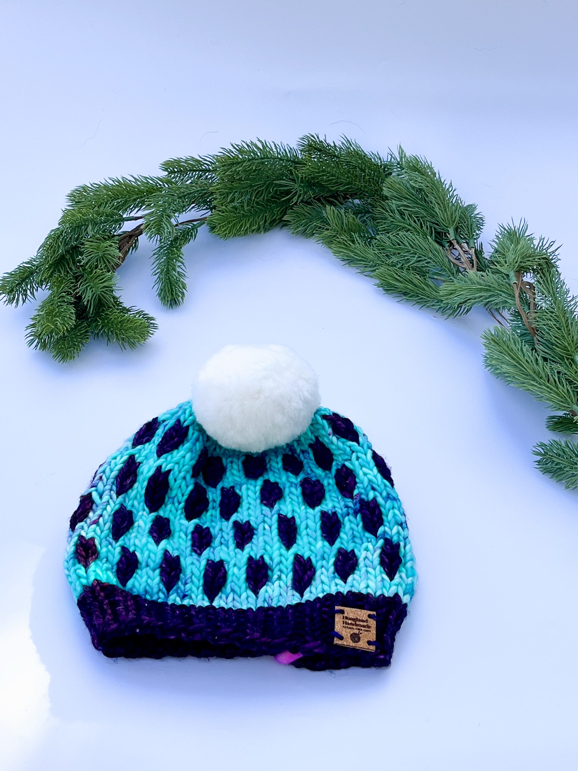 Leaf pattern chunky beanie - Image 6