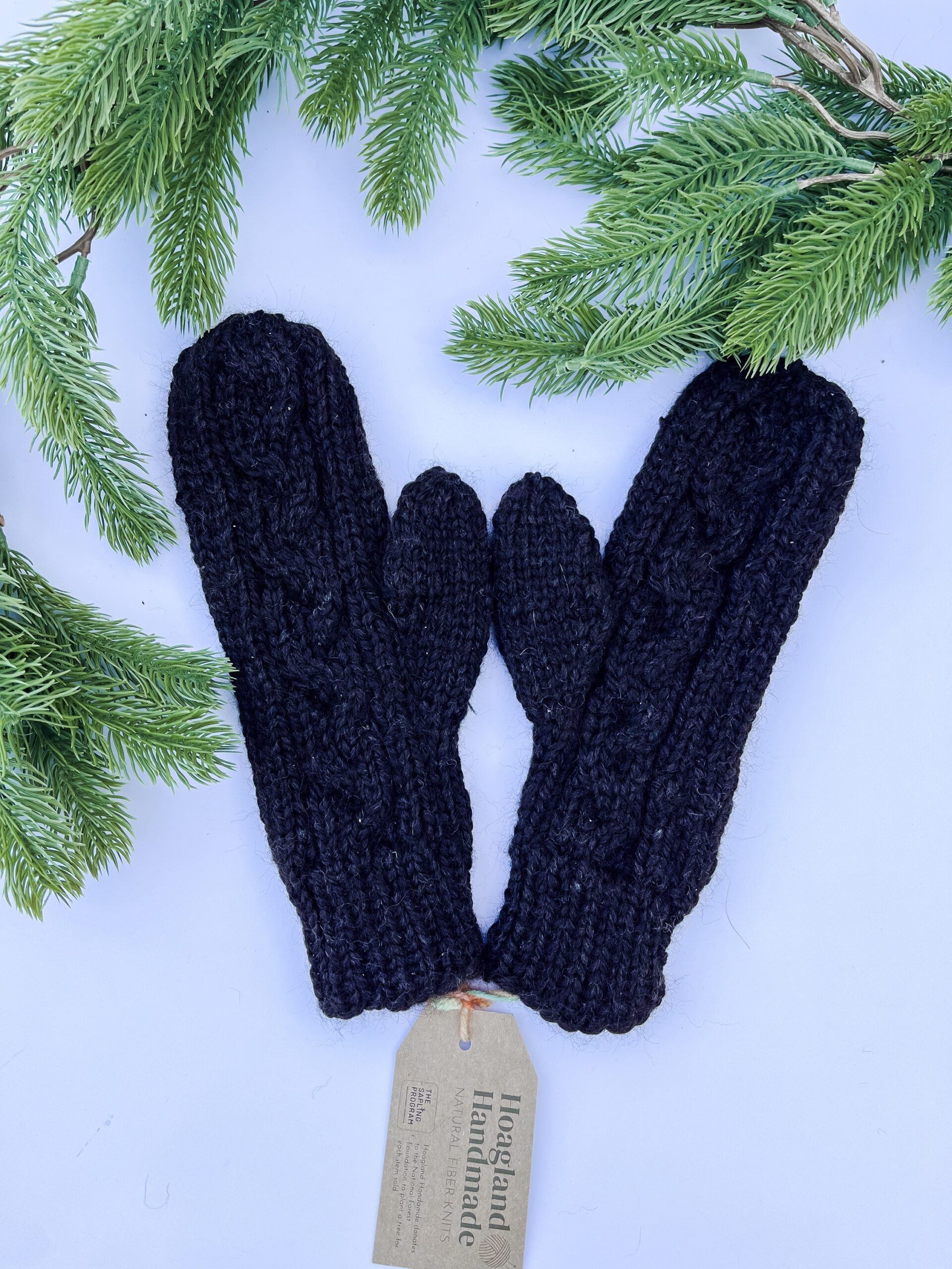 Natural Virginia-raised alpaca mittens